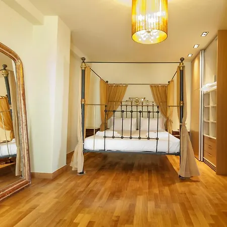 Luxury 6-bedroom With Private Pool- Prigipessa * חאניה