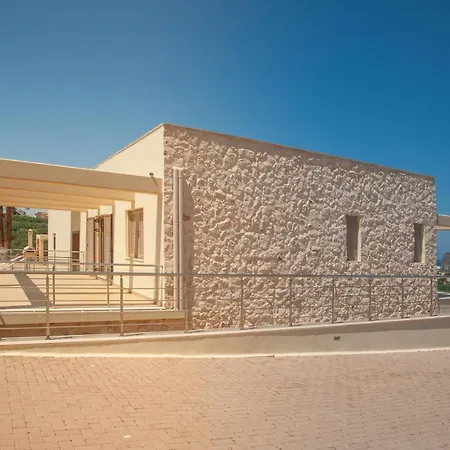 וילה Luxury 6-bedroom With Private Pool- Prigipessa חאניה