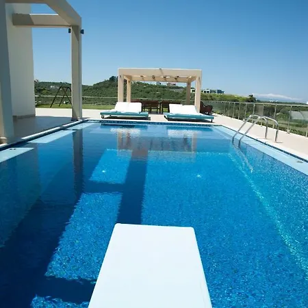 Luxury 6-bedroom With Private Pool- Prigipessa חאניה