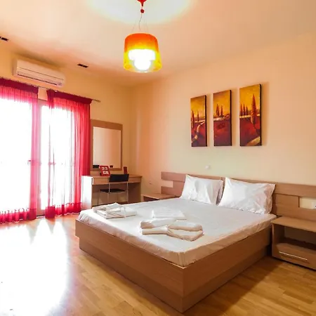 Luxury 6-bedroom With Private Pool- Prigipessa * חאניה